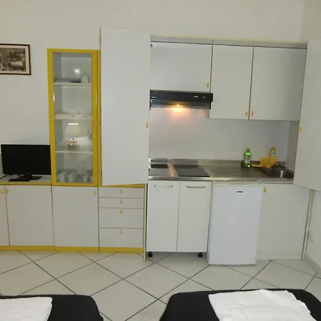 Alma 2 Holiday home *